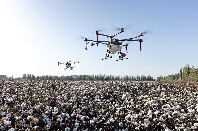 Drones and Farming – 9 Amazing Applications for This Growing Industry